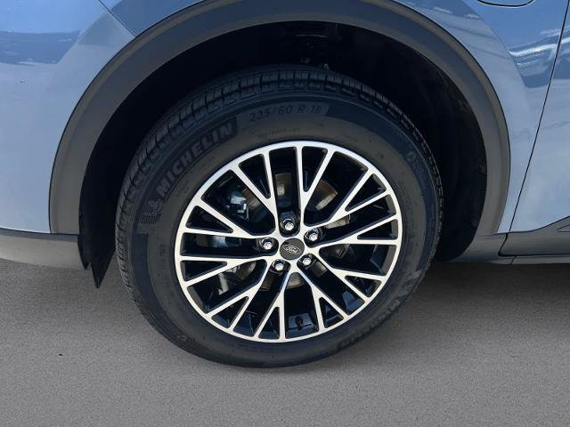 Certified 2025 Ford Escape SE w/ PHEV Premium Package FWD image 9