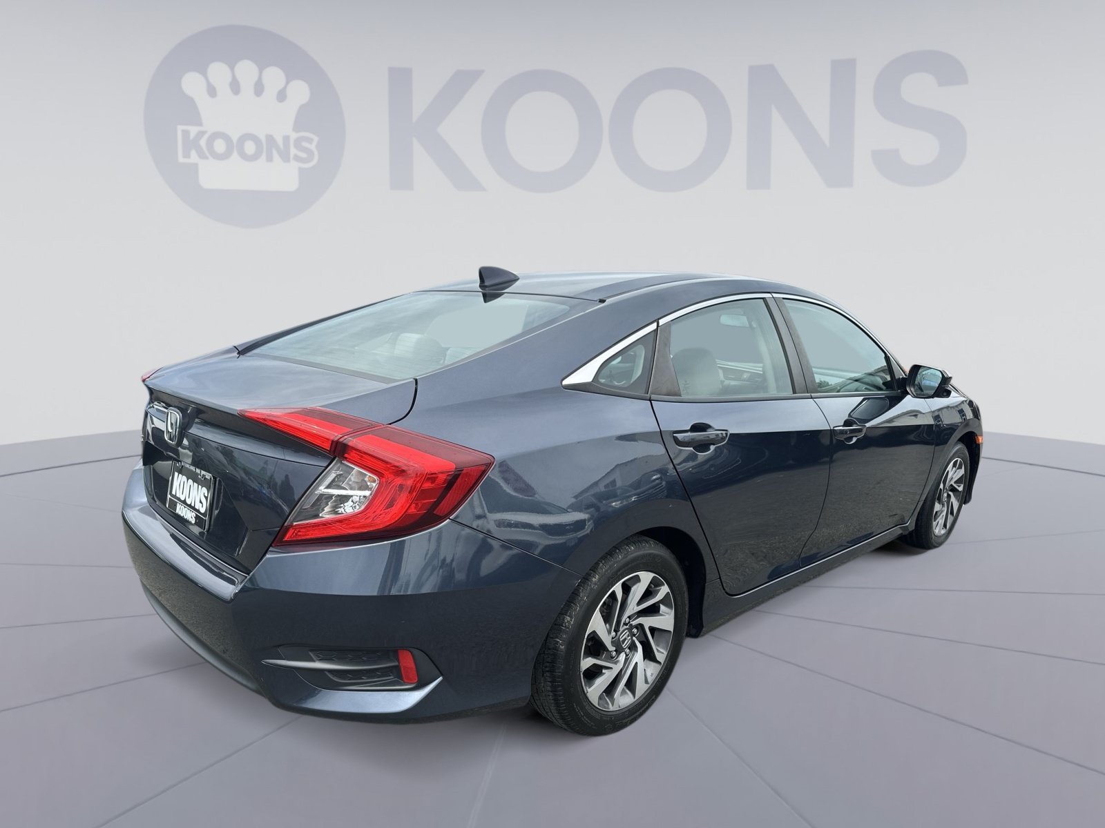 Used 2018 Honda Civic EX image 11