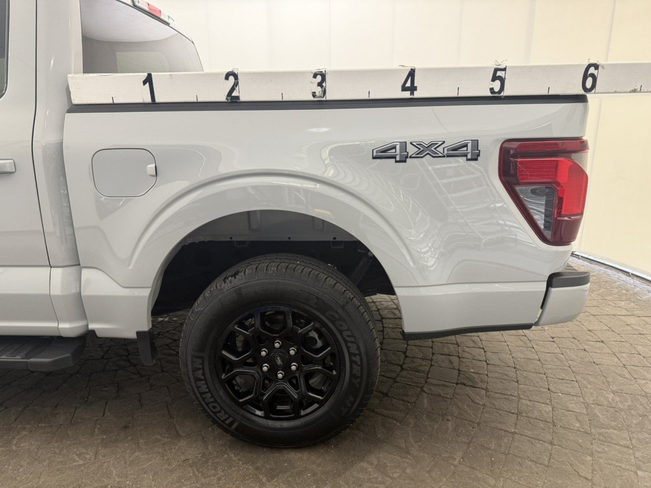 Certified 2024 Ford F150 XLT w/ XLT Black Appearance Package AWD/4WD image 5