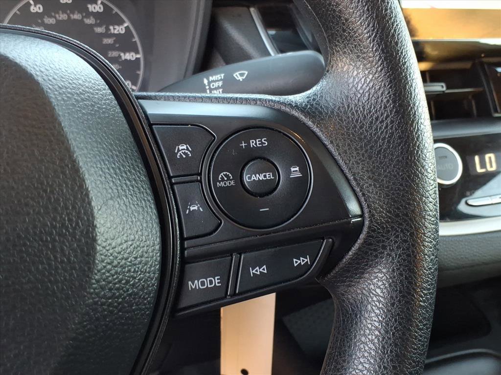 Used 2024 Toyota Corolla LE image 25