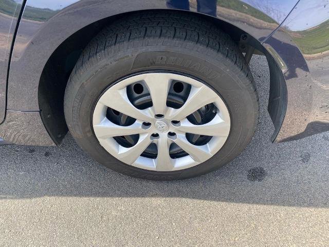 Used 2023 Toyota Corolla LE FWD image 30