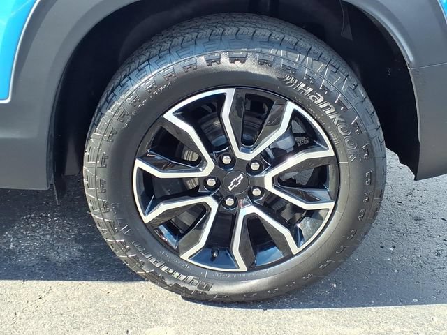 Used 2025 Chevrolet TrailBlazer ACTIV w/ Driver Confidence Package AWD/4WD image 8