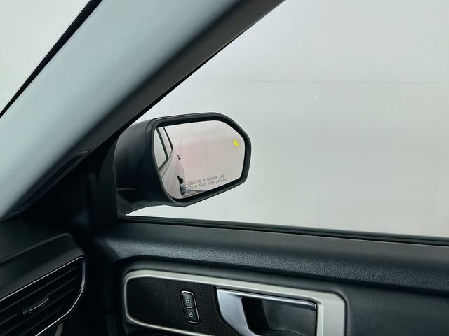 Certified 2023 Ford Explorer XLT w/ Equipment Group 202A image 26