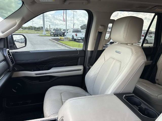 Certified 2019 Ford Expedition Platinum RWD image 16