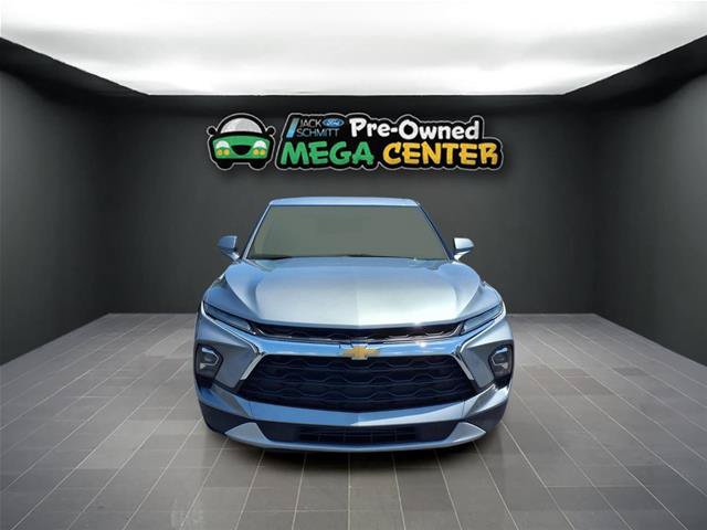 Used 2024 Chevrolet Blazer LT FWD image 25