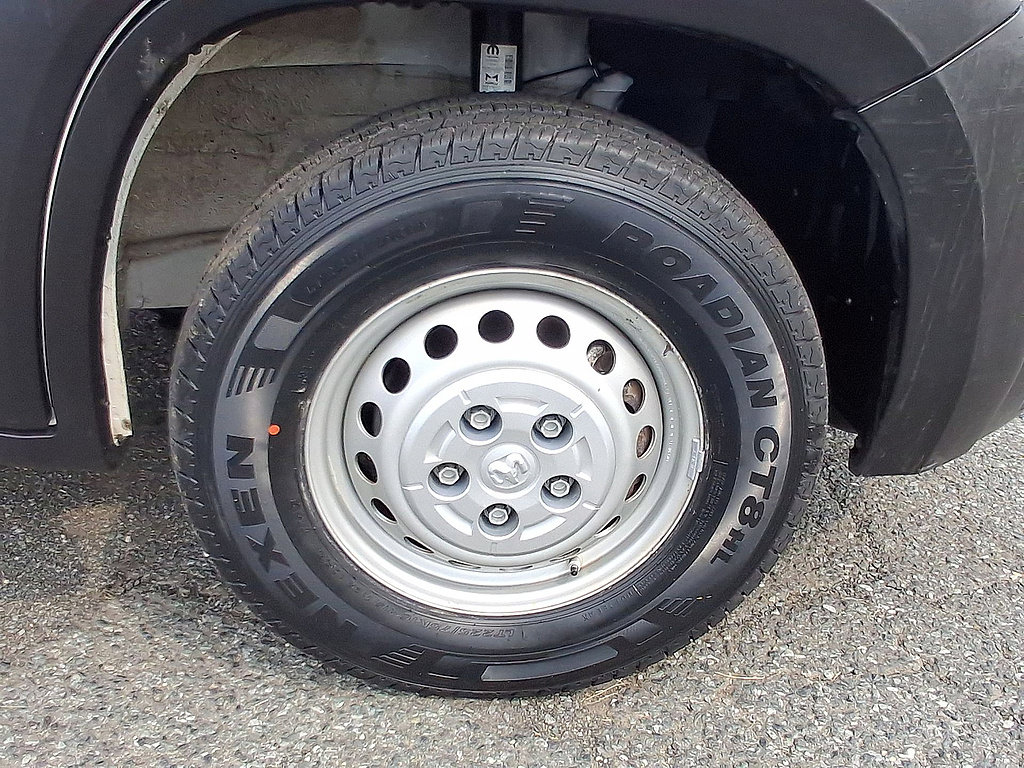 Used 2026 RAM ProMaster 2500 w/ Convenience Group FWD image 33