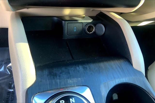 Certified 2020 Ford Escape SEL image 34