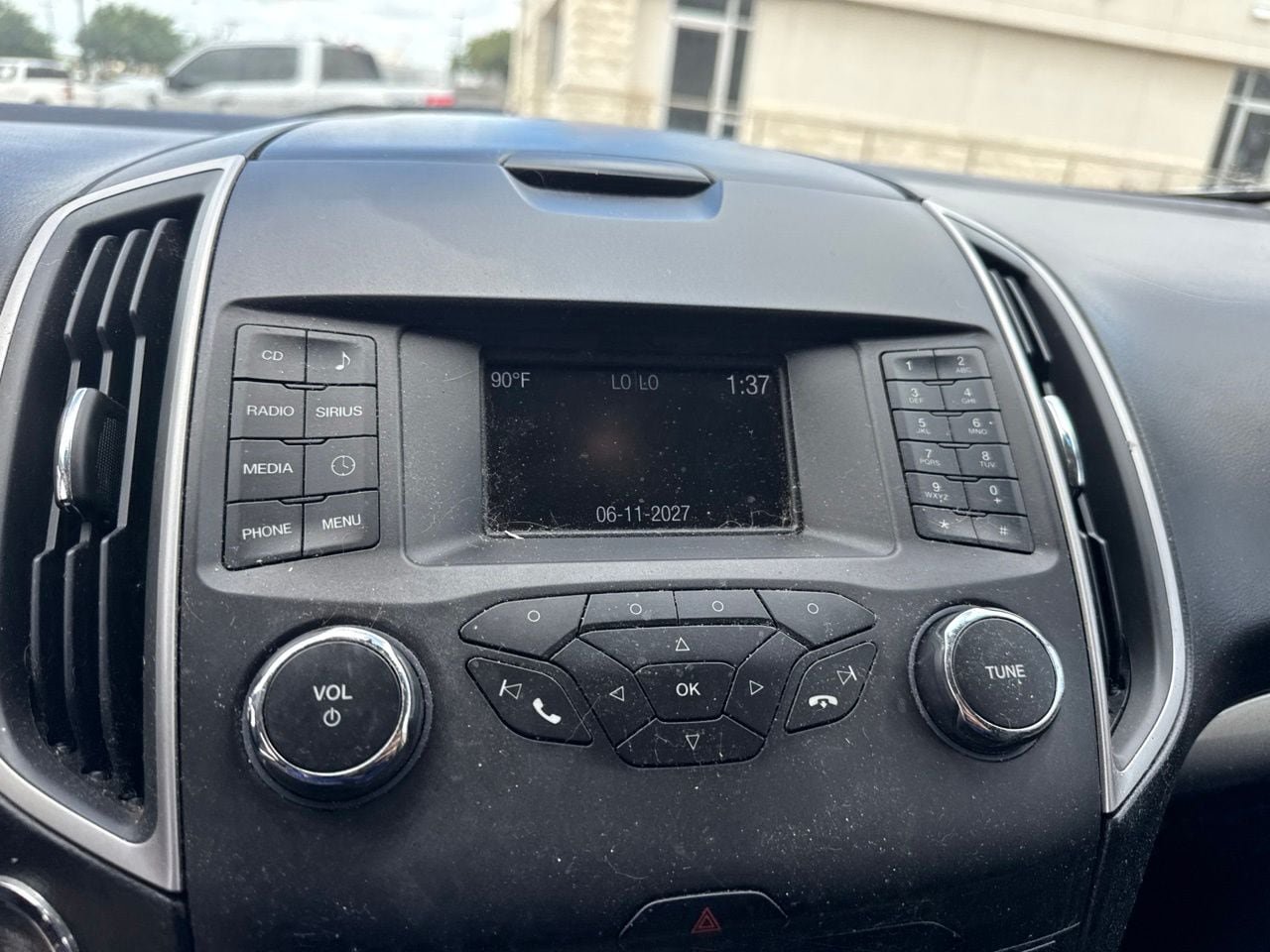 Certified 2018 Ford Edge SEL FWD image 12