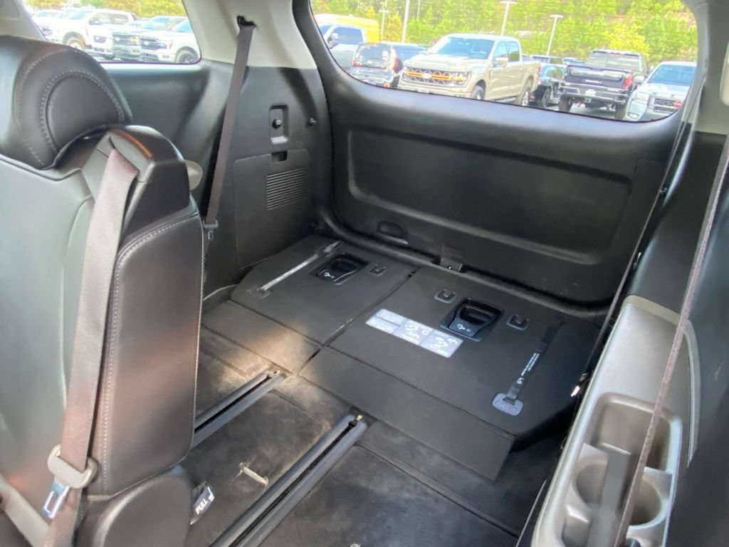 Used 2026 Kia Carnival LXS FWD image 27