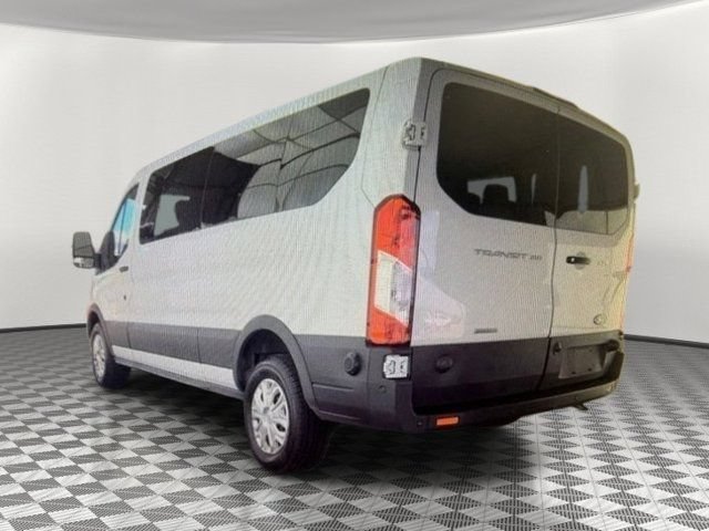 Certified 2025 Ford Transit 350 XLT RWD image 4