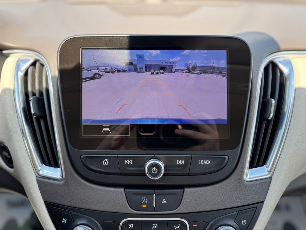 Used 2024 Chevrolet Malibu LT FWD image 23