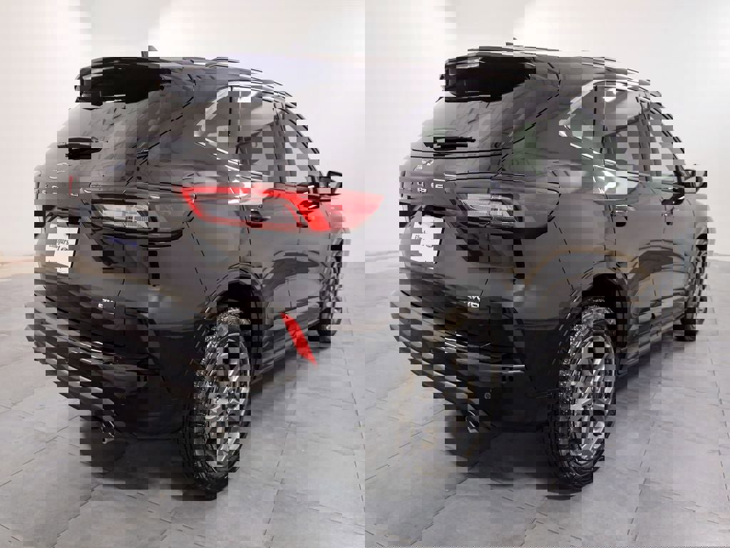 Certified 2024 Ford Escape ST-Line Select w/ Tech Pack #1 AWD/4WD image 5