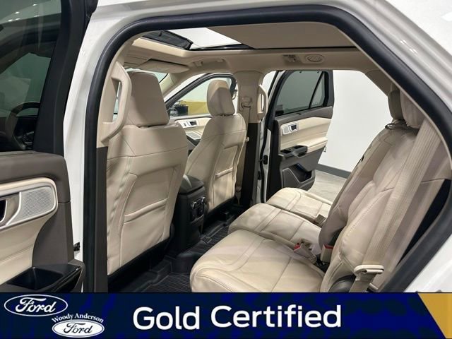 Certified 2022 Ford Explorer Platinum w/ Equipment Group 601A image 27