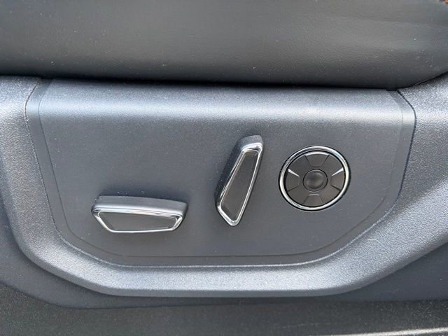 Certified 2022 Ford F250 Platinum w/ Tremor Off-Road Package image 23