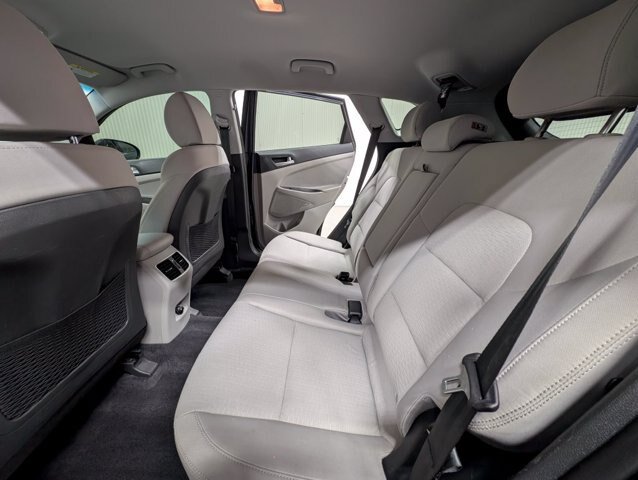 Used 2021 Hyundai Tucson Sport FWD image 15