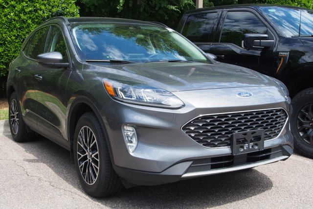 Certified 2022 Ford Escape SEL w/ Technology Package FWD image 2