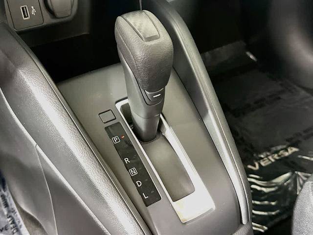 Used 2022 Nissan Versa S w/ Electronics Package FWD image 18