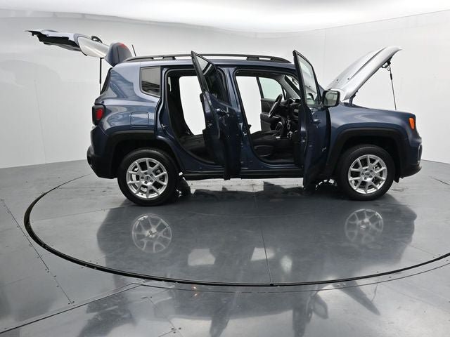 Used 2022 Jeep Renegade Sport w/ Sport Appearance Group AWD/4WD image 44