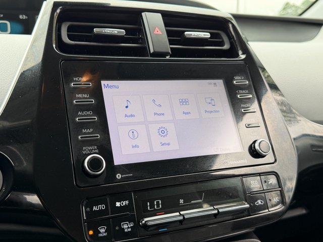 Used 2022 Toyota Prius LE FWD image 5