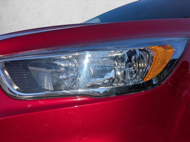 Certified 2017 Ford Escape SE AWD/4WD image 2