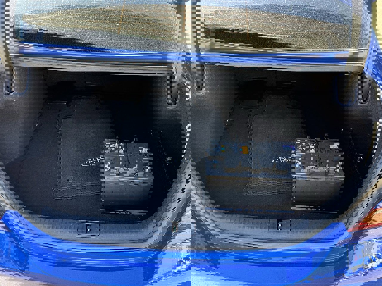 Used 2023 Genesis G70 3.3T image 30