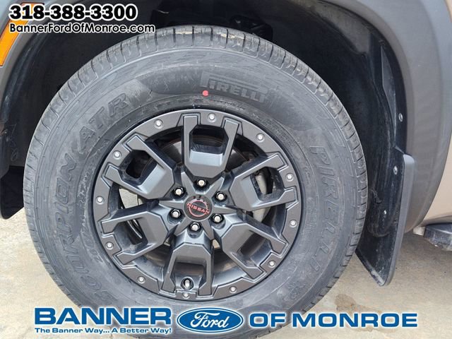 Used 2022 Nissan Frontier Pro-X w/ Pro-X Premium Package image 12