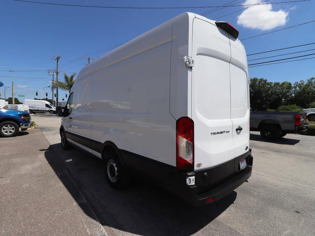 Certified 2025 Ford Transit 250 148 High Roof Extended image 8
