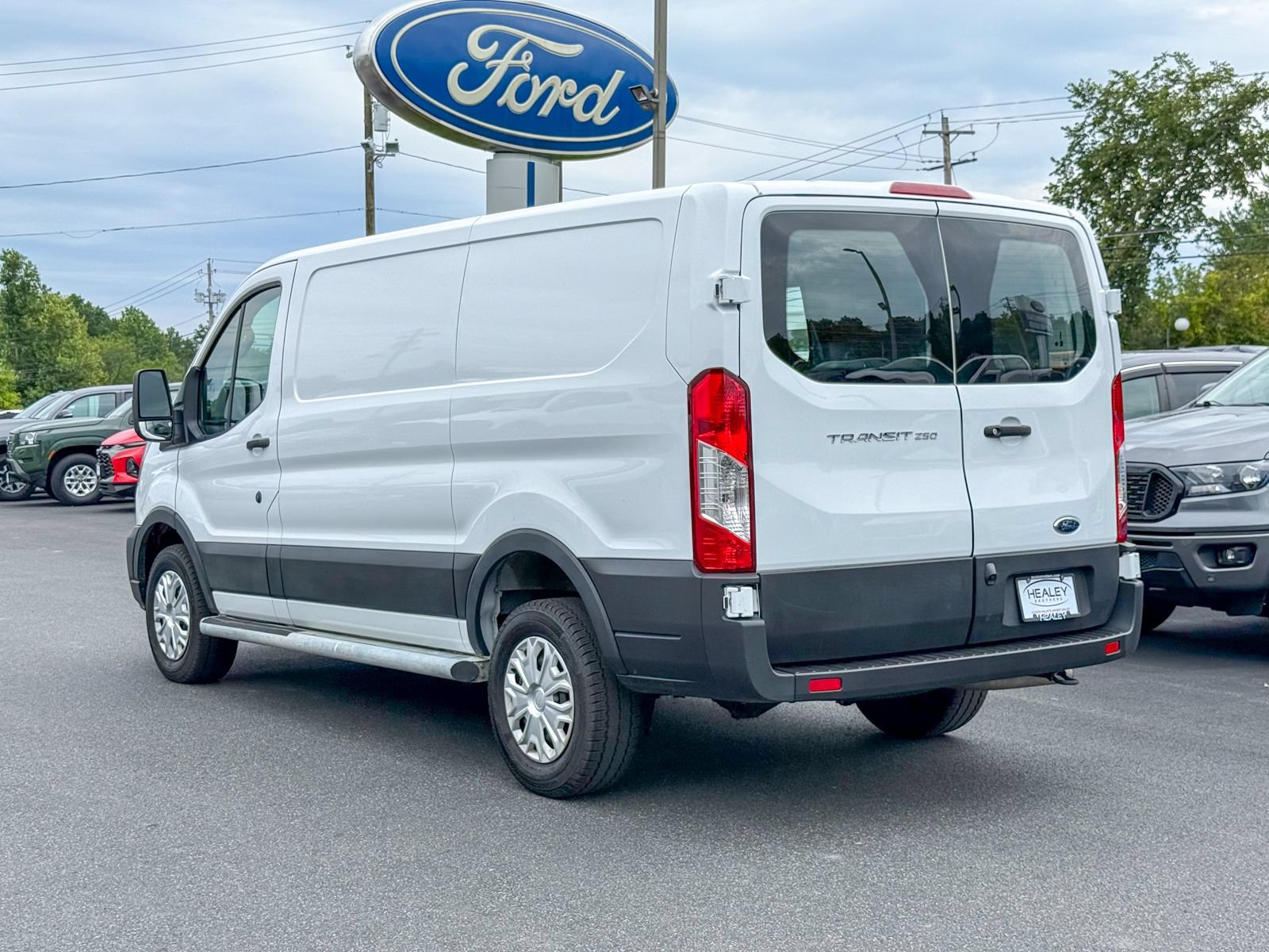 Certified 2025 Ford Transit 250 Low Roof w/ Exterior Upgrade Package RWD image 3