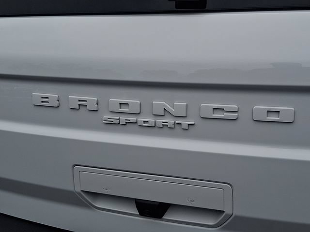 Certified 2024 Ford Bronco Sport Outer Banks AWD/4WD image 36