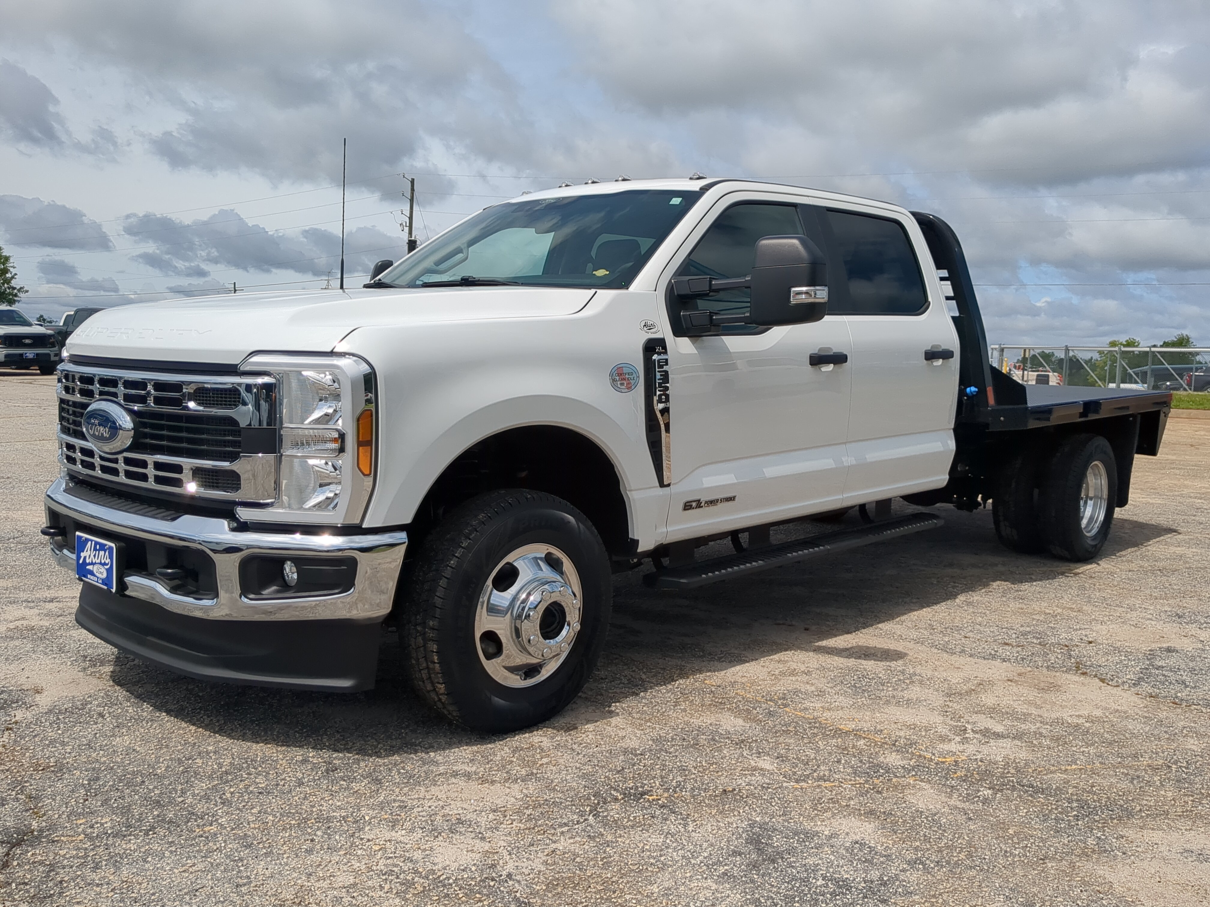 Certified 2025 Ford F350 XL w/ XL Chrome Package AWD/4WD image 6