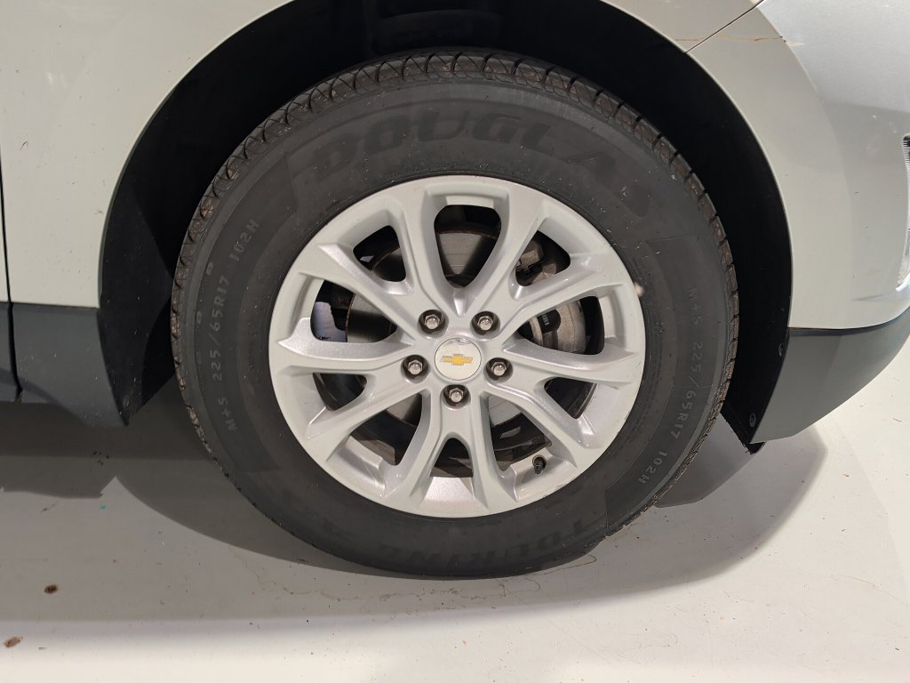 Used 2018 Chevrolet Equinox LS FWD image 7