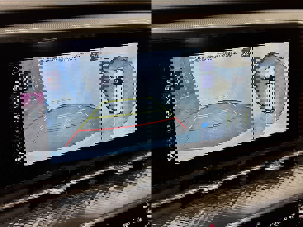 Used 2023 Kia Carnival SX Prestige image 29