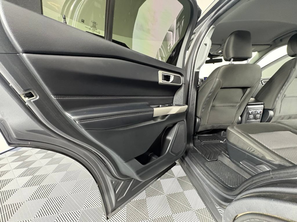 Certified 2022 Ford Explorer XLT AWD/4WD image 26