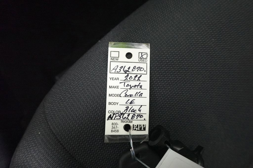 Used 2022 Toyota Corolla LE image 31