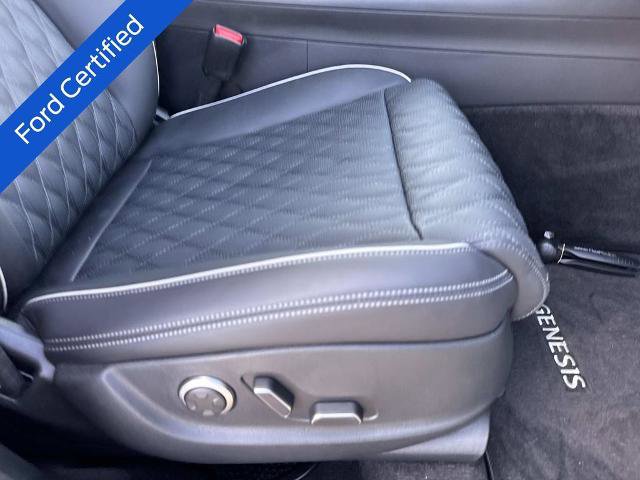 Used 2025 Genesis GV70 3.5T Sport w/ Sport Advanced Package image 13