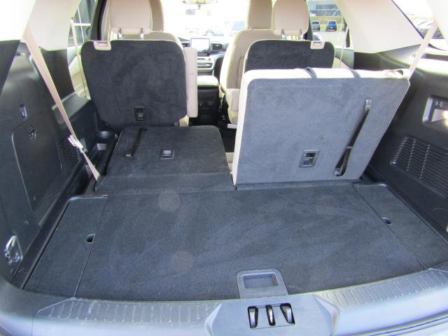 Certified 2023 Ford Explorer XLT w/ Class IV Trailer Tow Package image 14