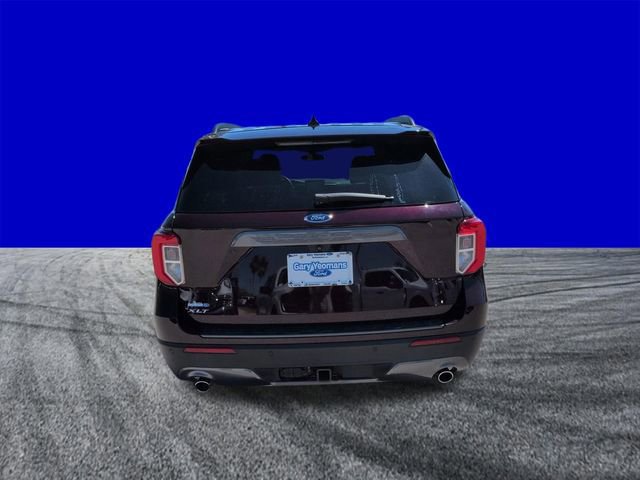 Certified 2022 Ford Explorer XLT w/ Equipment Group 202A image 4