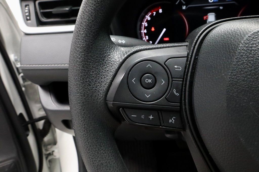 Used 2024 Toyota RAV4 LE image 26