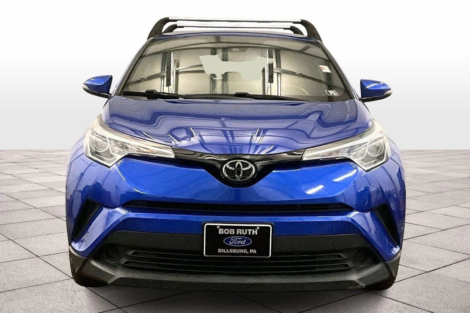 Used 2019 Toyota C-HR XLE image 6