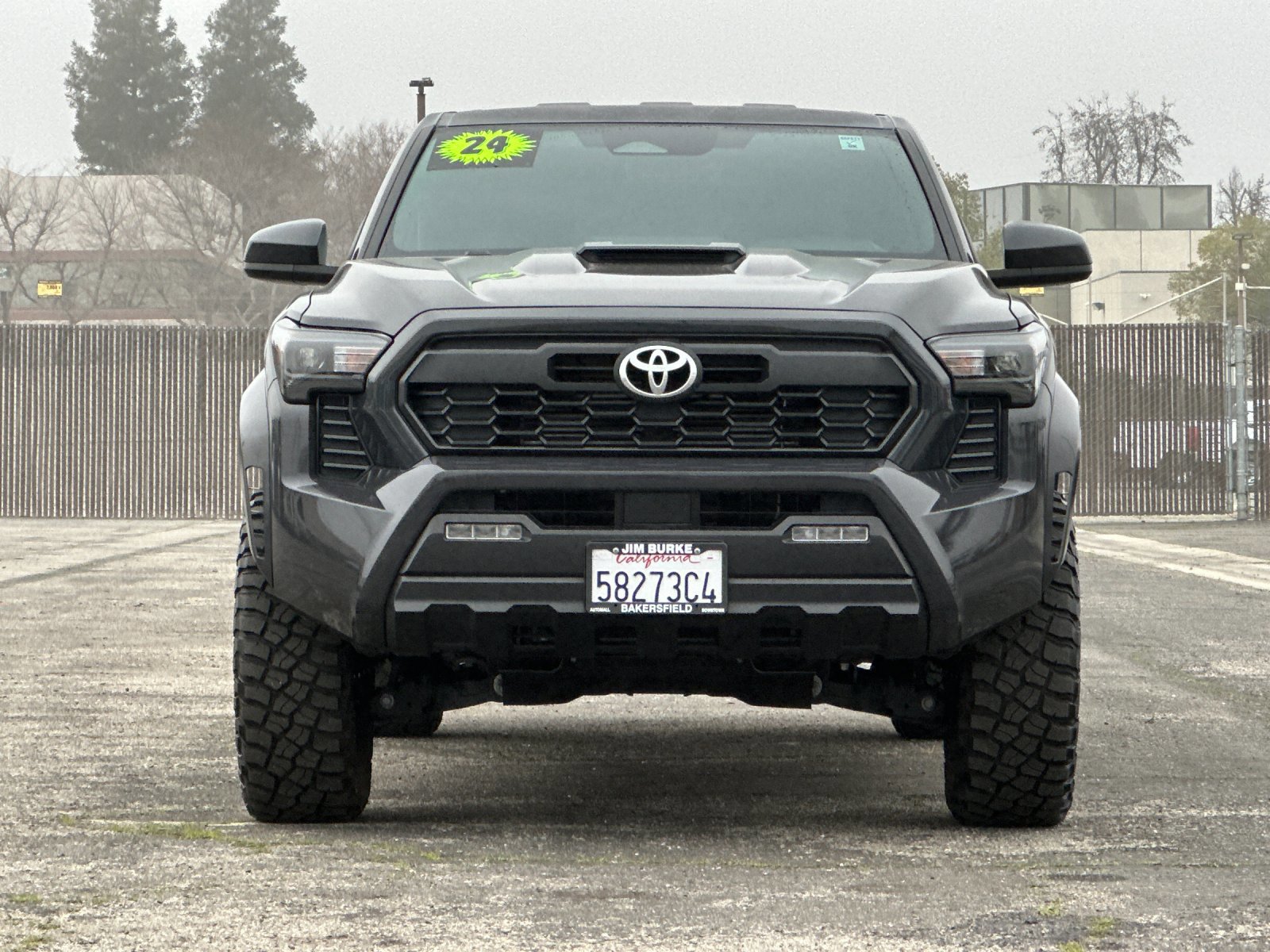Used 2024 Toyota Tacoma SR5 image 9