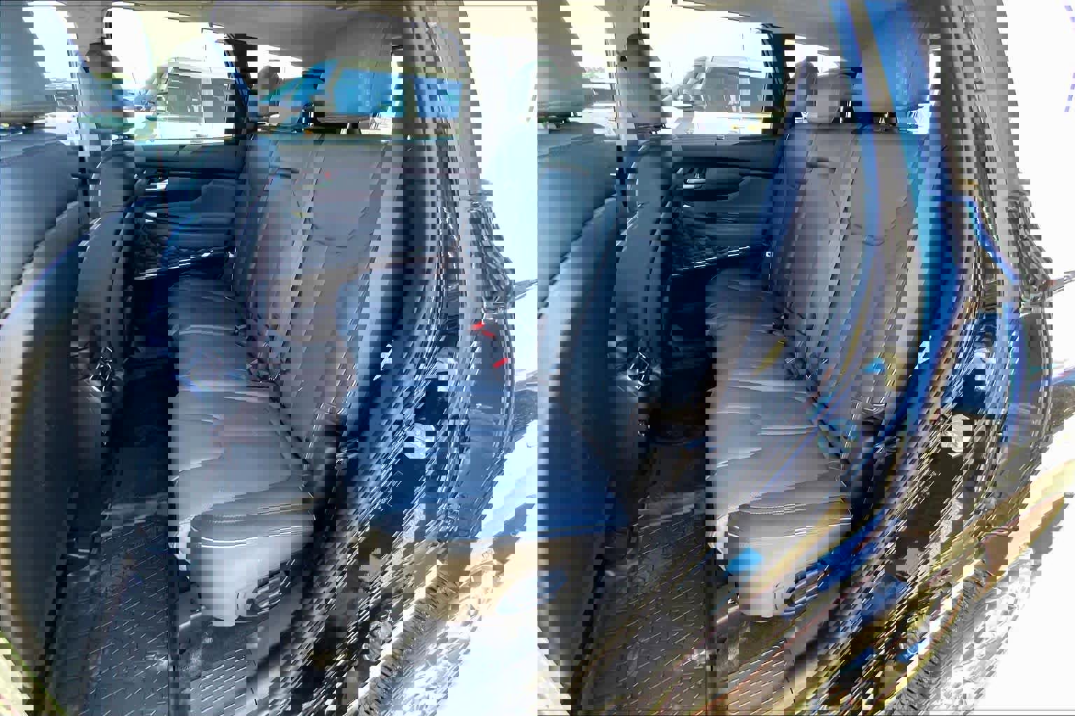 Used 2023 Hyundai Santa Fe Limited image 20