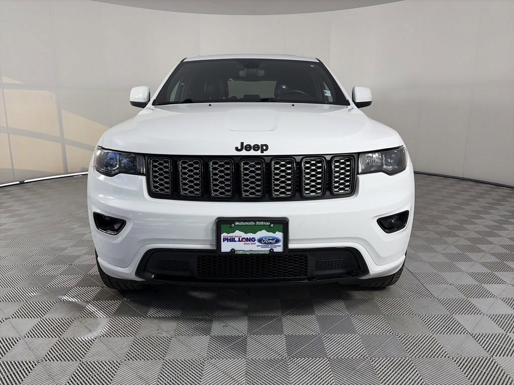 Used 2022 Jeep Grand Cherokee Laredo X image 7