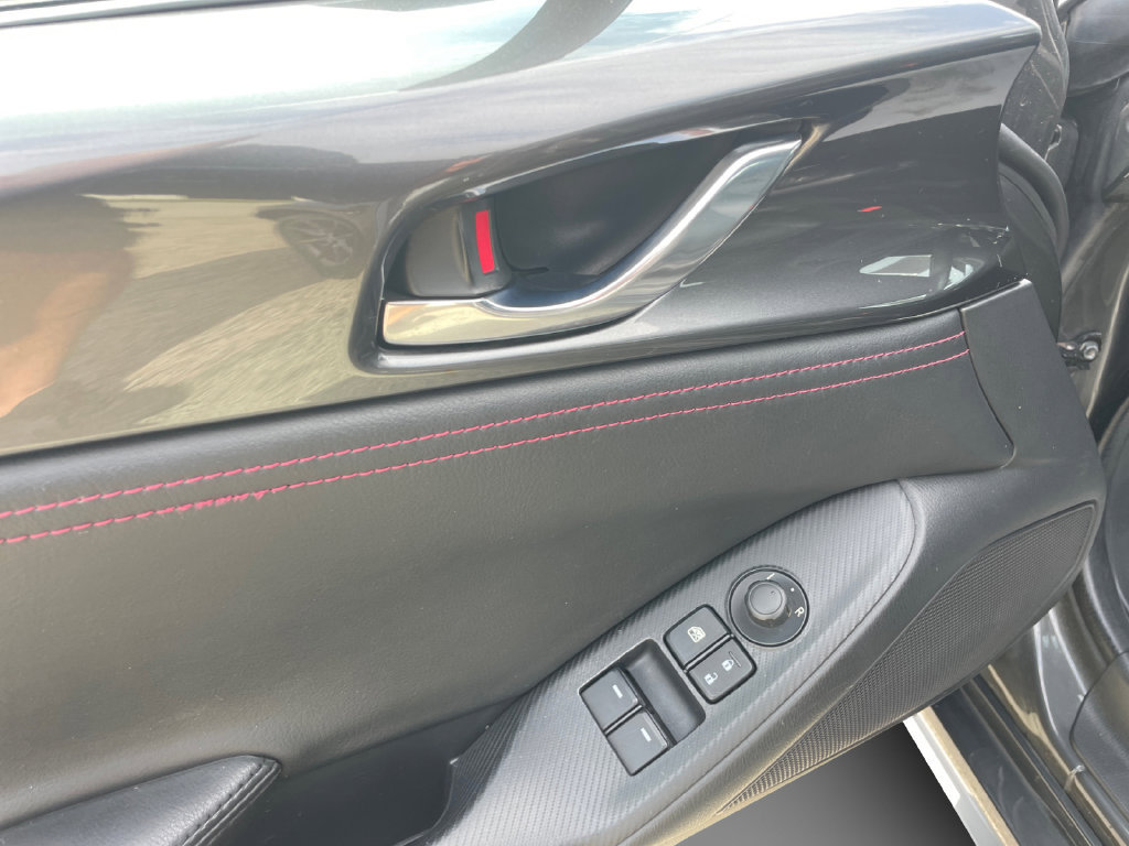 Used 2018 MAZDA MX-5 Miata Grand Touring RWD image 18