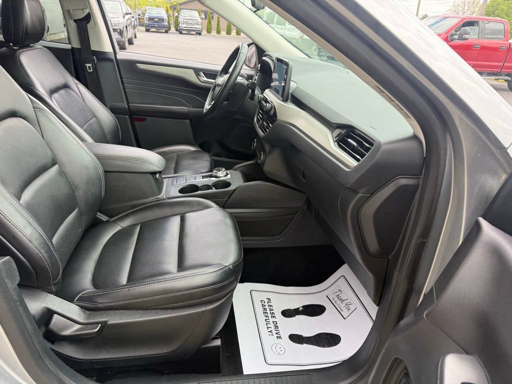 Certified 2021 Ford Escape SEL AWD/4WD image 11