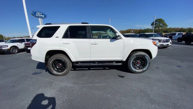 Used 2022 Toyota 4Runner SR5 image 8