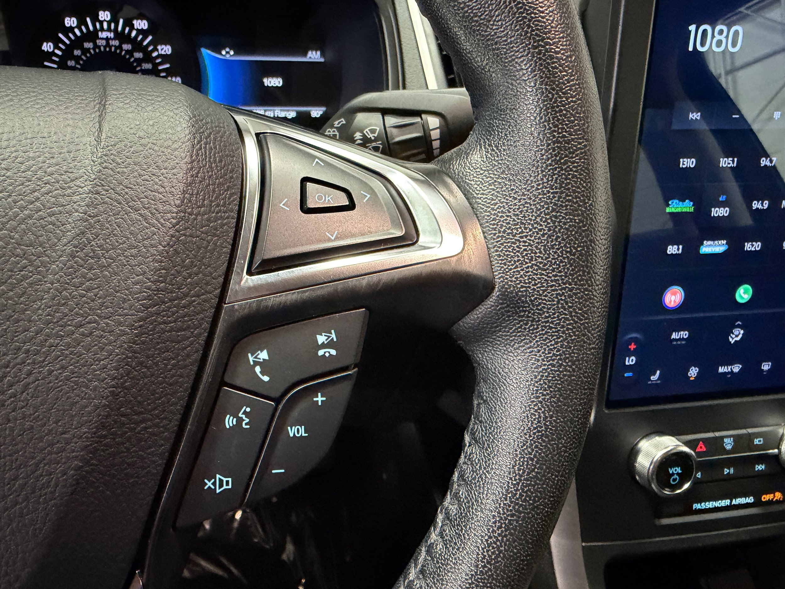 Certified 2024 Ford Edge SEL AWD/4WD image 18