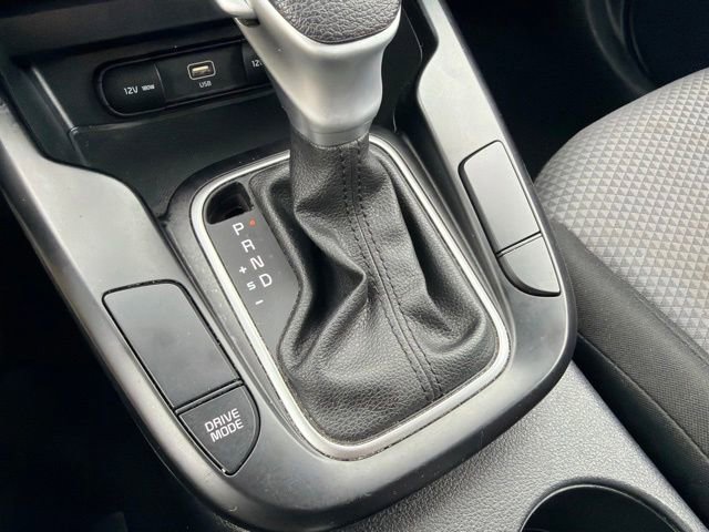 Used 2024 Kia Soul LX w/ Option Group 015 FWD image 21