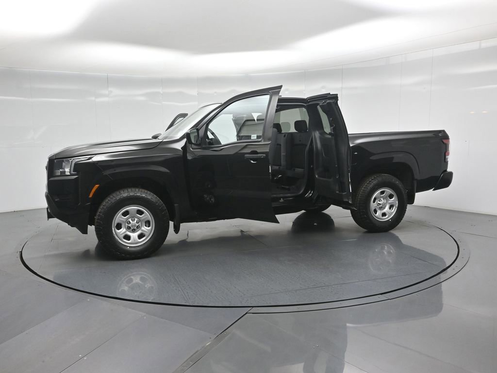 Used 2023 Nissan Frontier S w/ Technology Package image 49