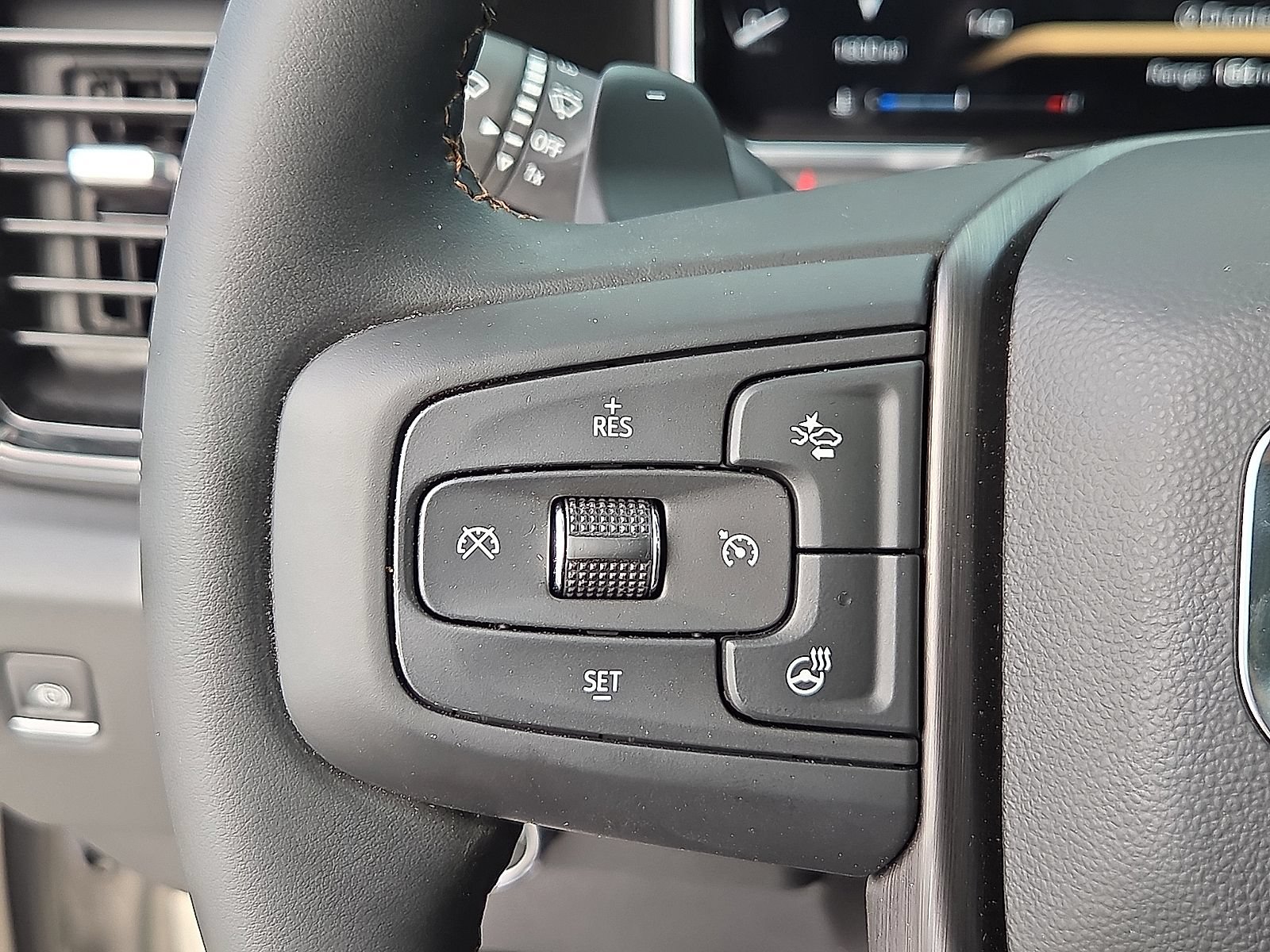 Used 2026 GMC Sierra 1500 AT4 w/ AT4 Premium Package AWD/4WD image 17
