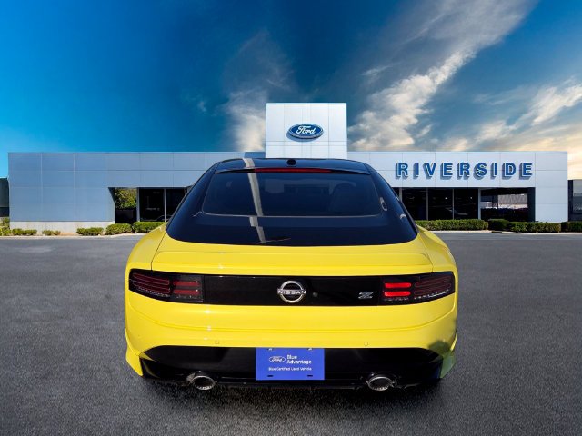 Used 2024 Nissan Z Performance w/ Floor Mat Package RWD image 6